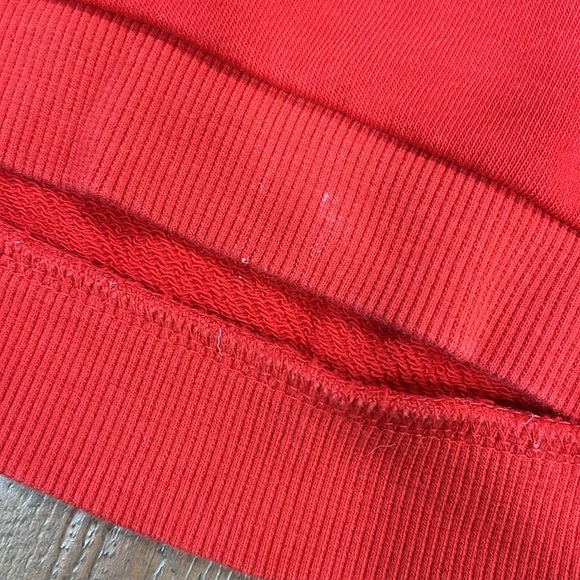 H&M res cherry hello heart Crewneck pullover sweatshirt girls 6 years - Picture 3 of 6